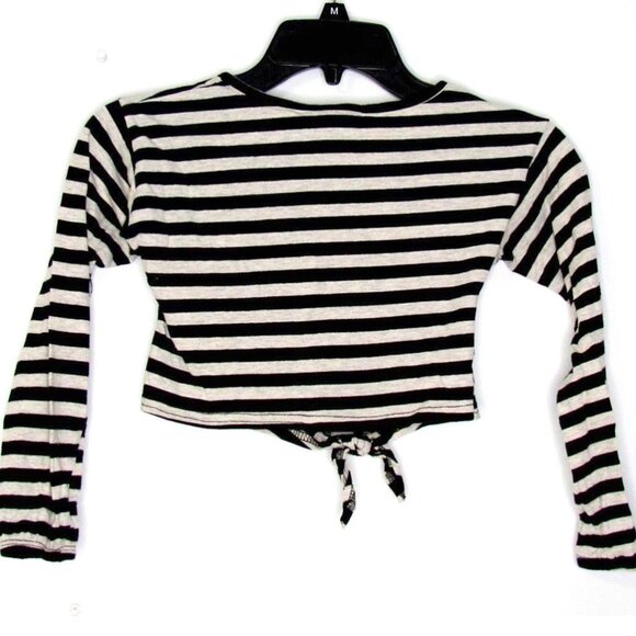 Girls Jrs Disney Stripe Cropped Minnie Mouse Shirt - Picture 2 of 12